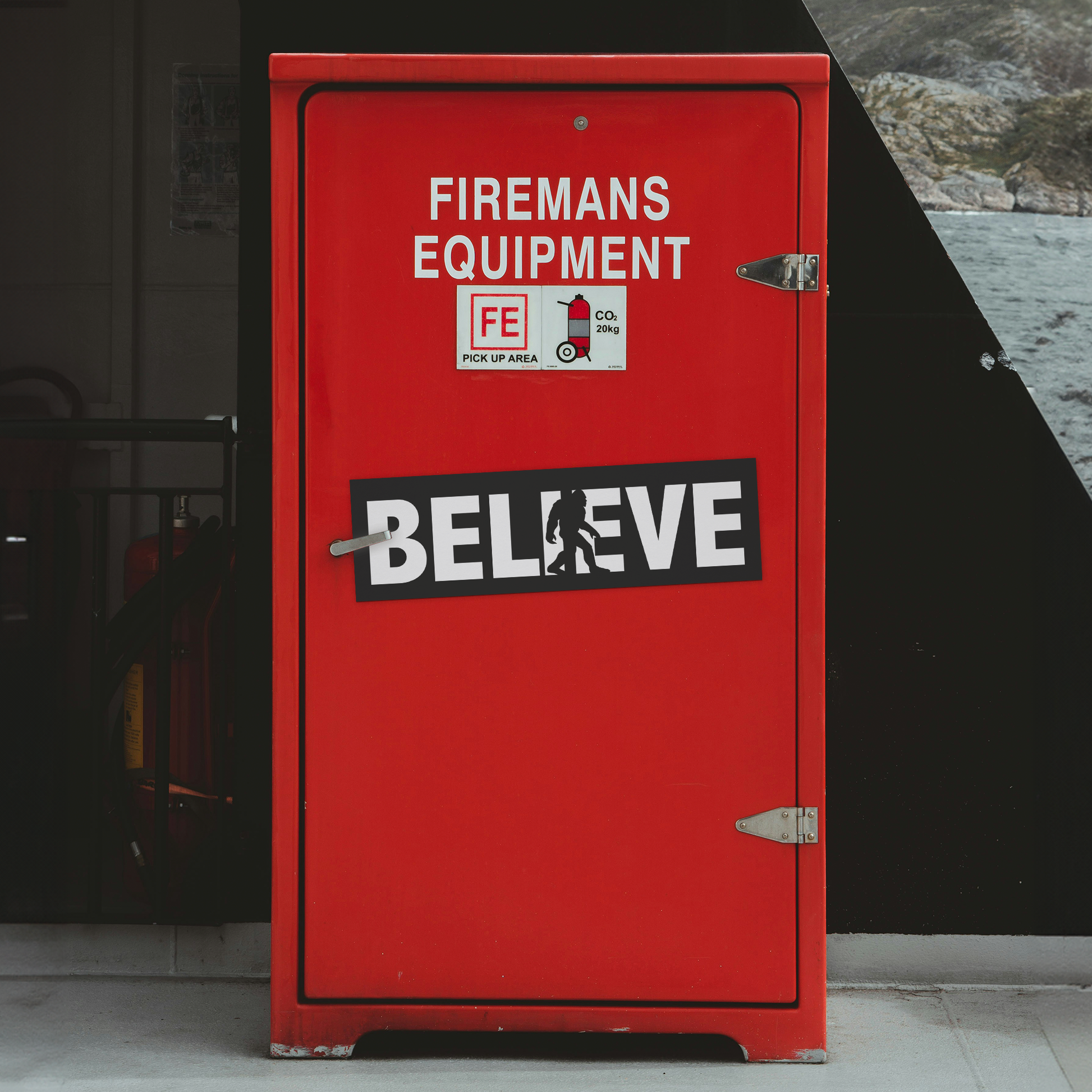 Believe_Magnet_BumperMagnet_FireCabient_H_AS_Mockup.png